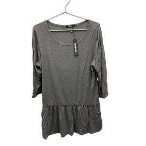 Annabelle Ruffle Hem Tunic L
